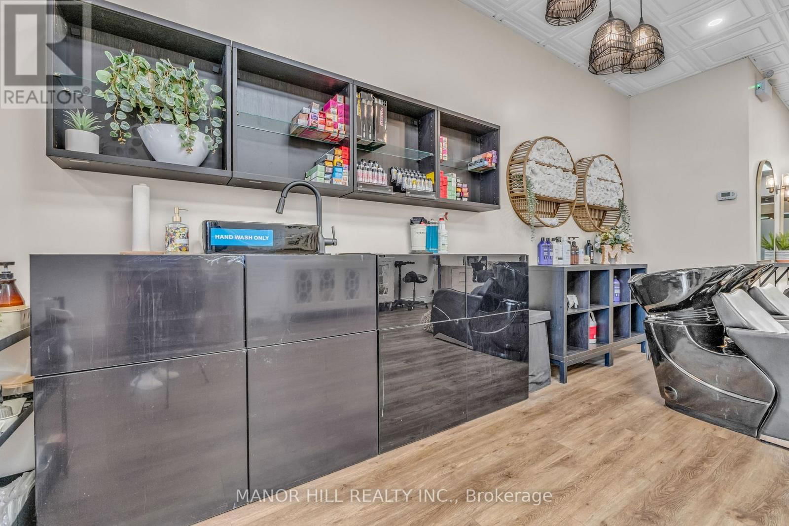 15A - 7766 MARTIN GROVE ROAD Image 14