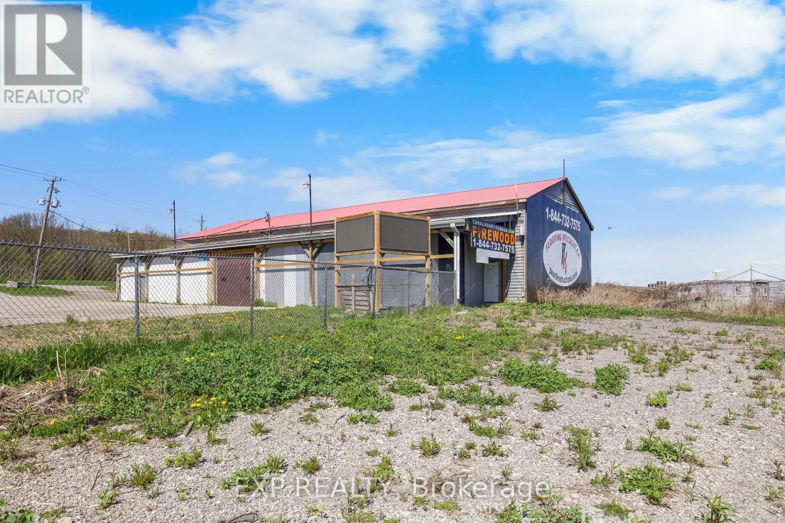 - Barn - 1153 CANAL ROAD Image 10
