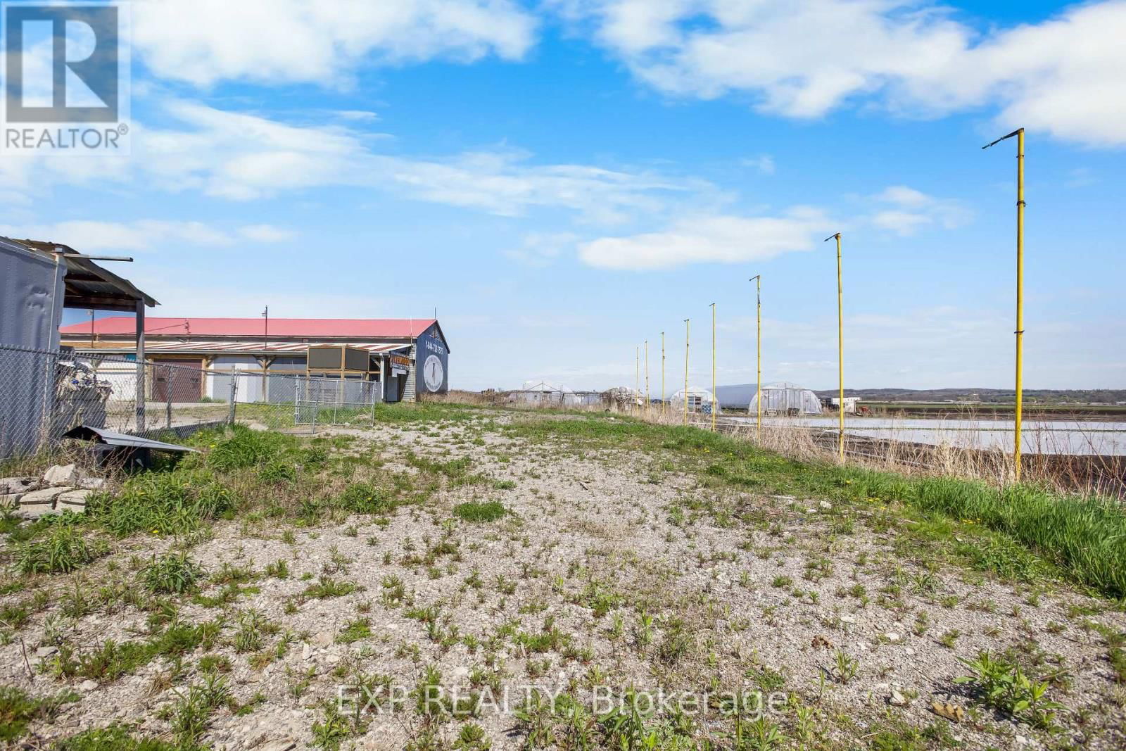 - Barn - 1153 CANAL ROAD Image 15