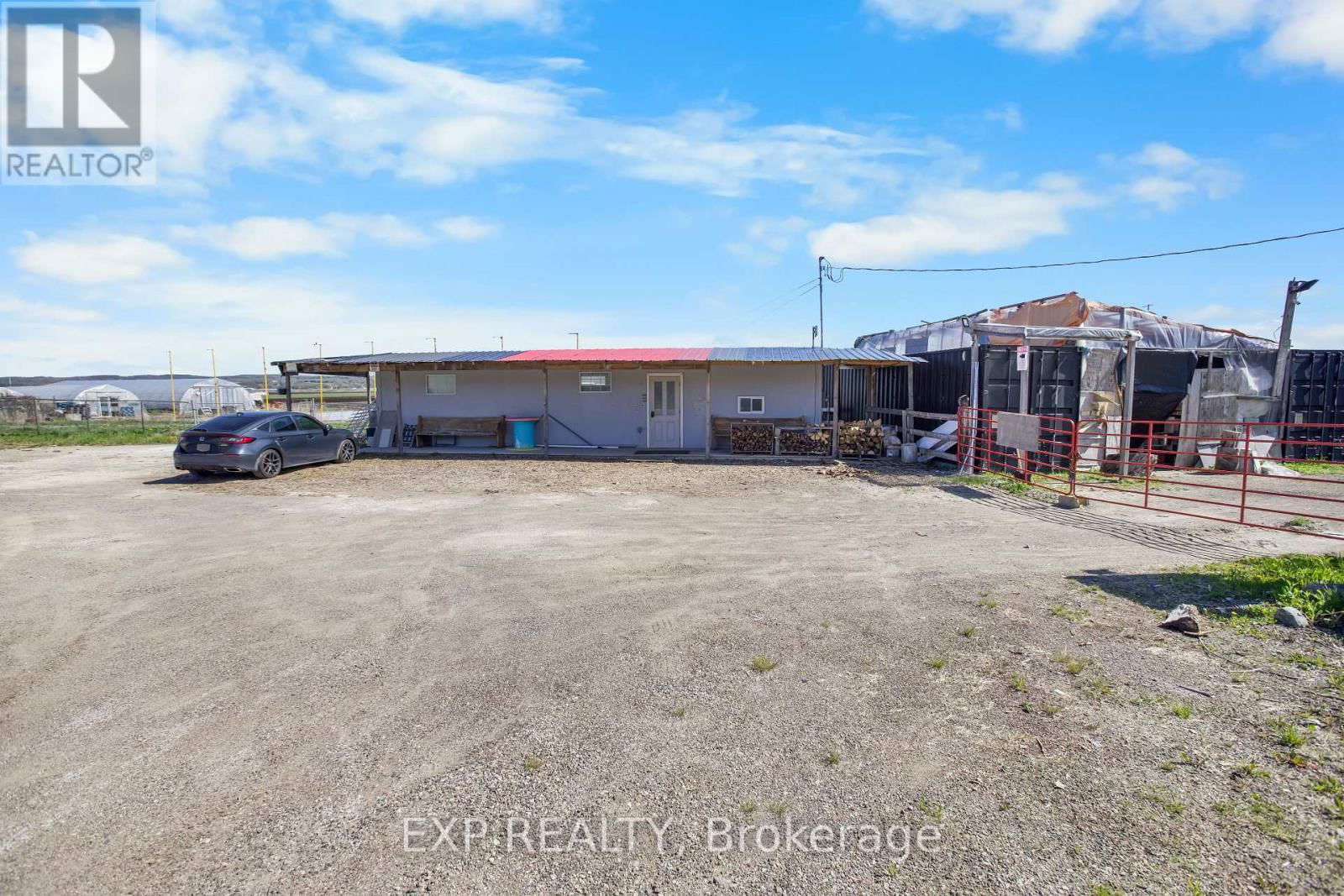 - Barn - 1153 CANAL ROAD Image 34