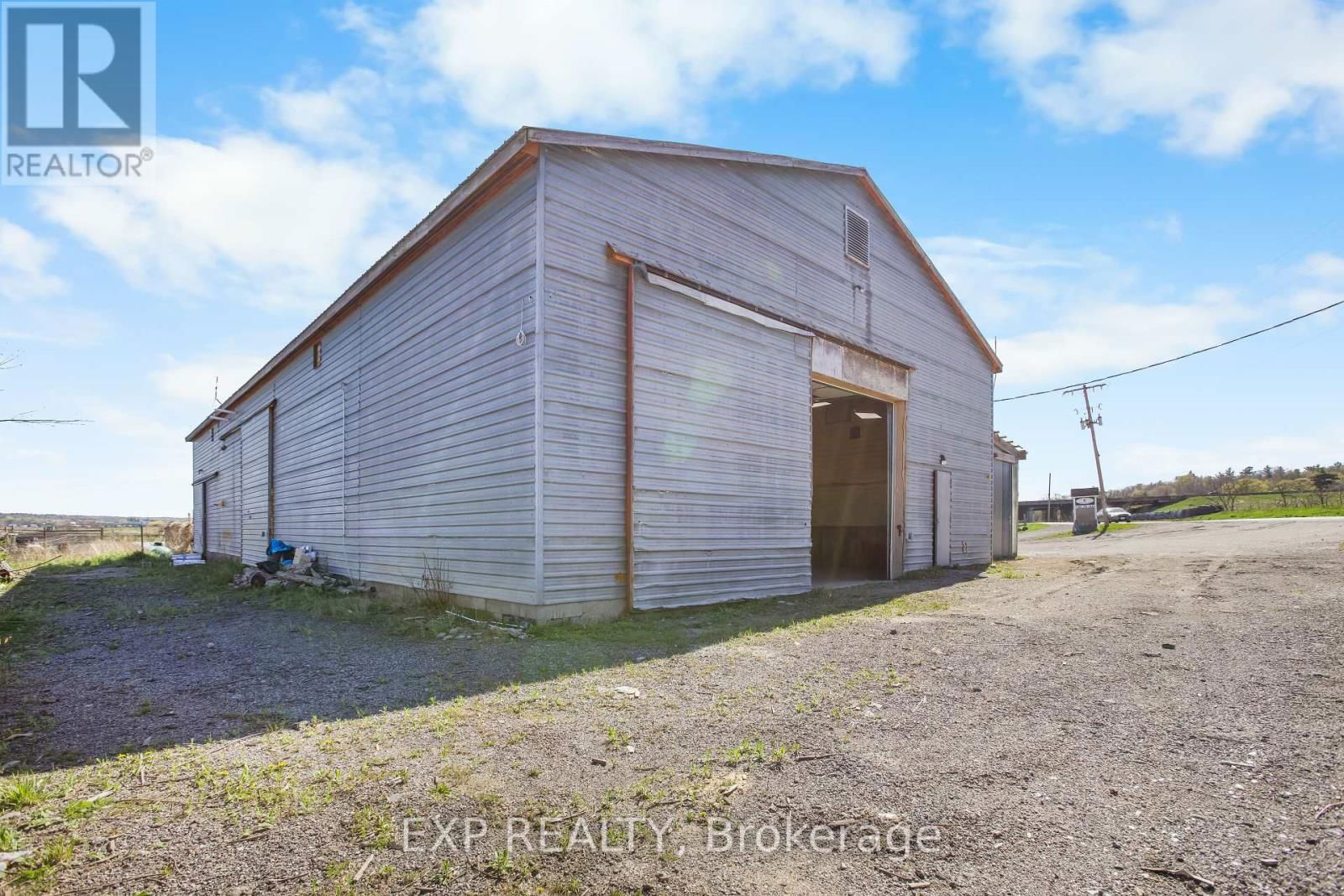 - Barn - 1153 CANAL ROAD Image 6