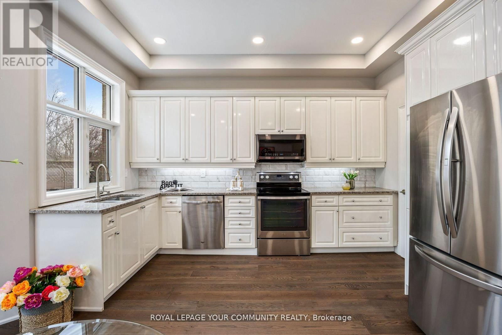50 VALLEY RIDGE AVENUE Image 11