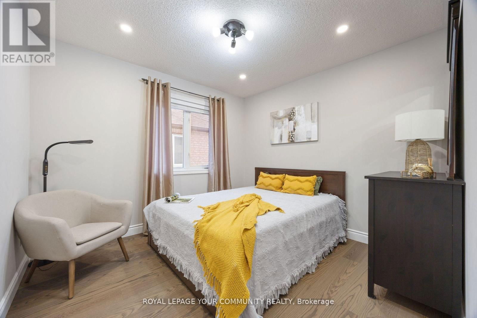50 VALLEY RIDGE AVENUE Image 24