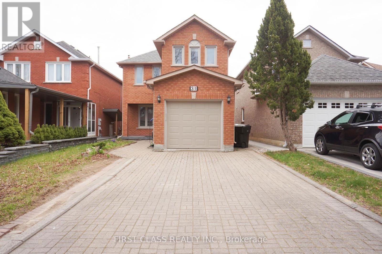 31 ELMPARK COURT Image 1