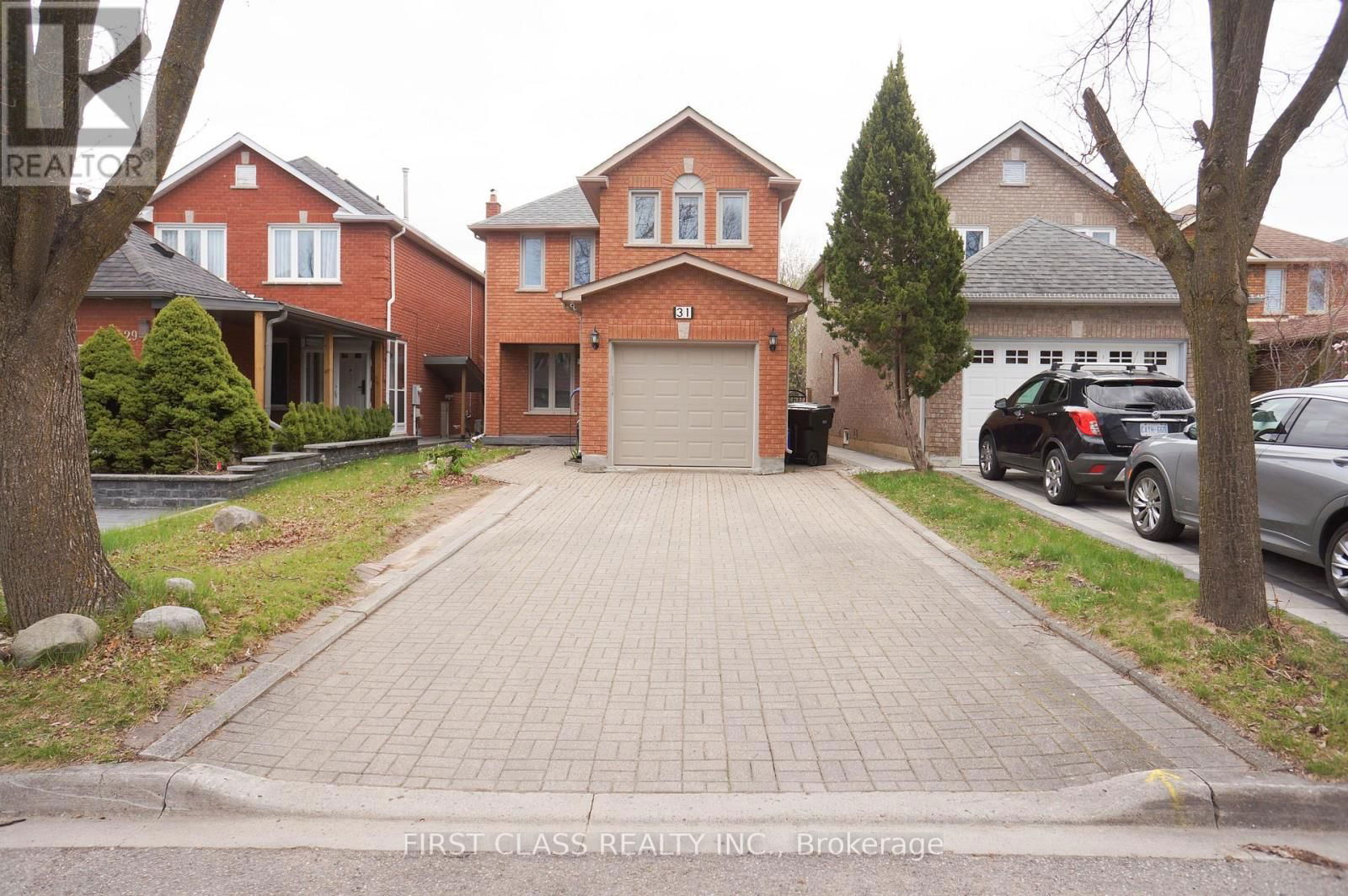 31 ELMPARK COURT Image 2