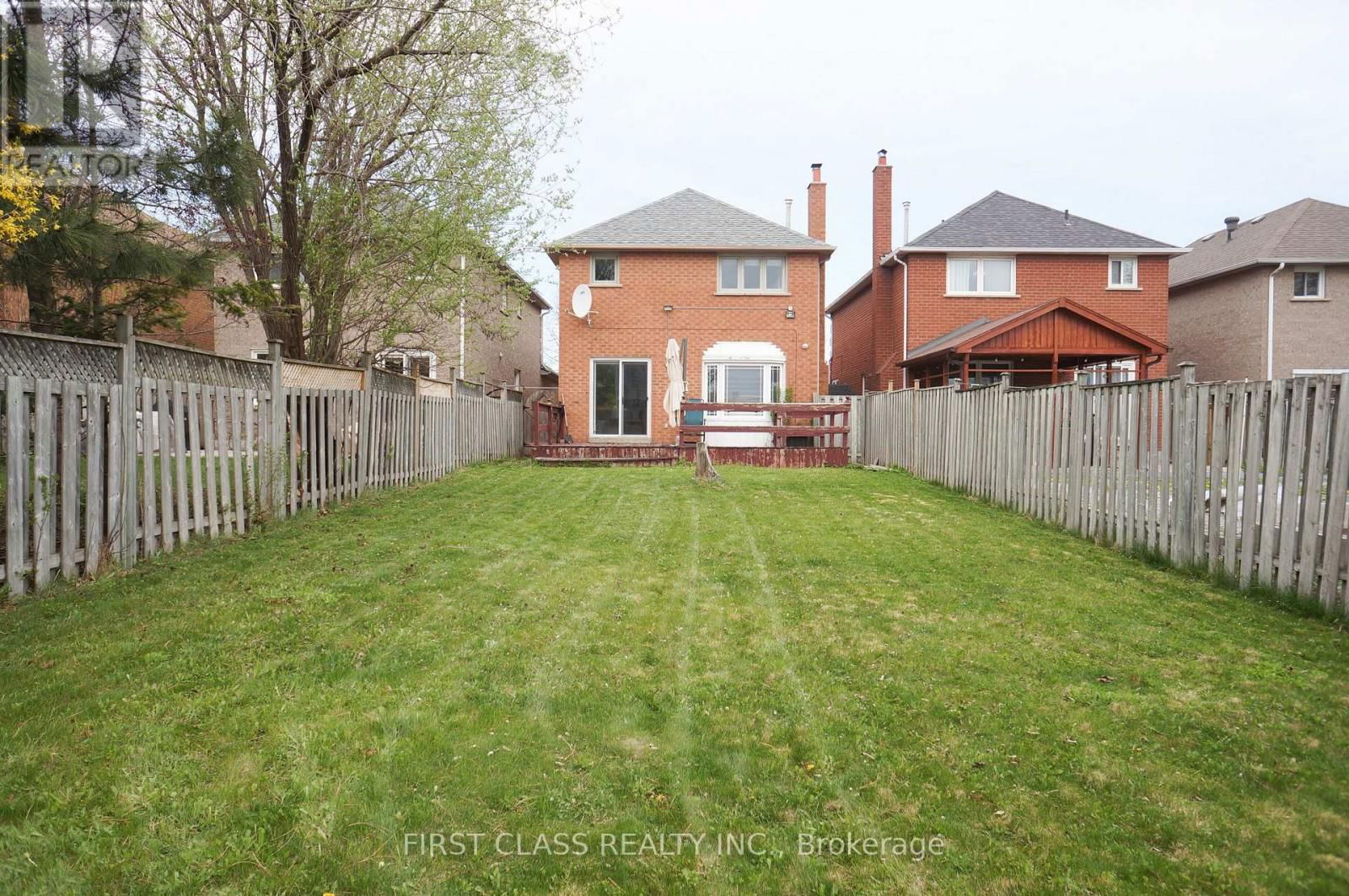 31 ELMPARK COURT Image 22