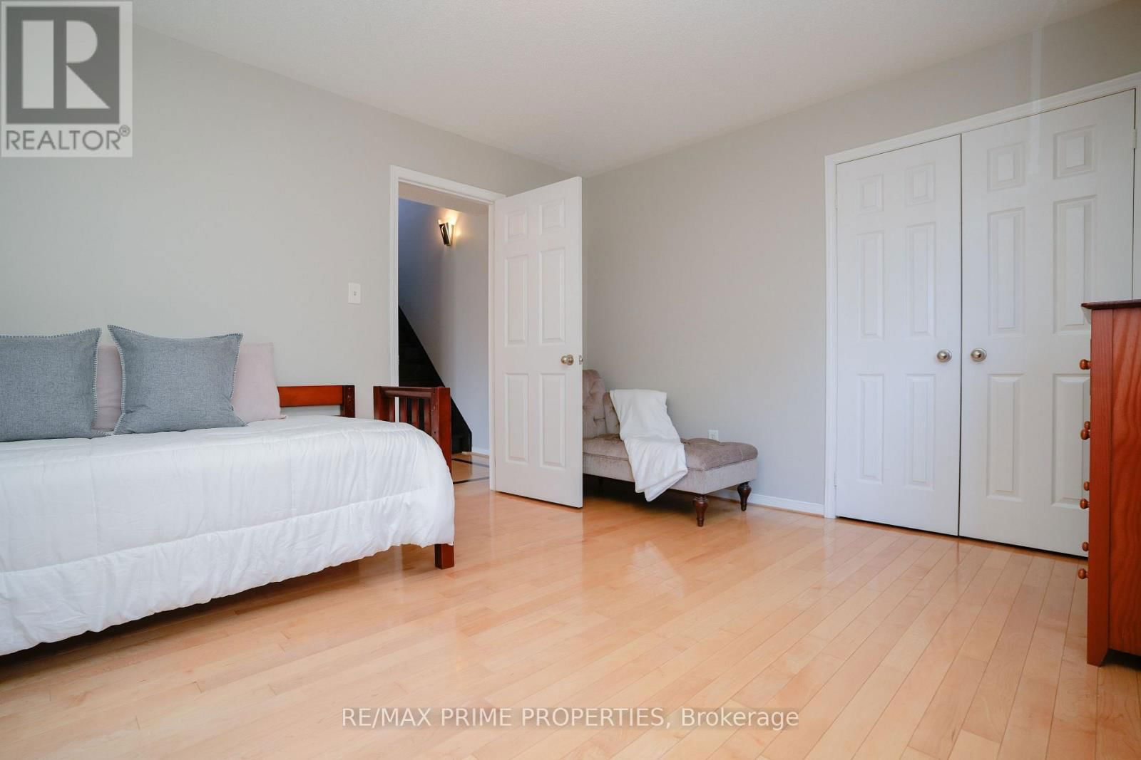 54 VITLOR DRIVE Image 33