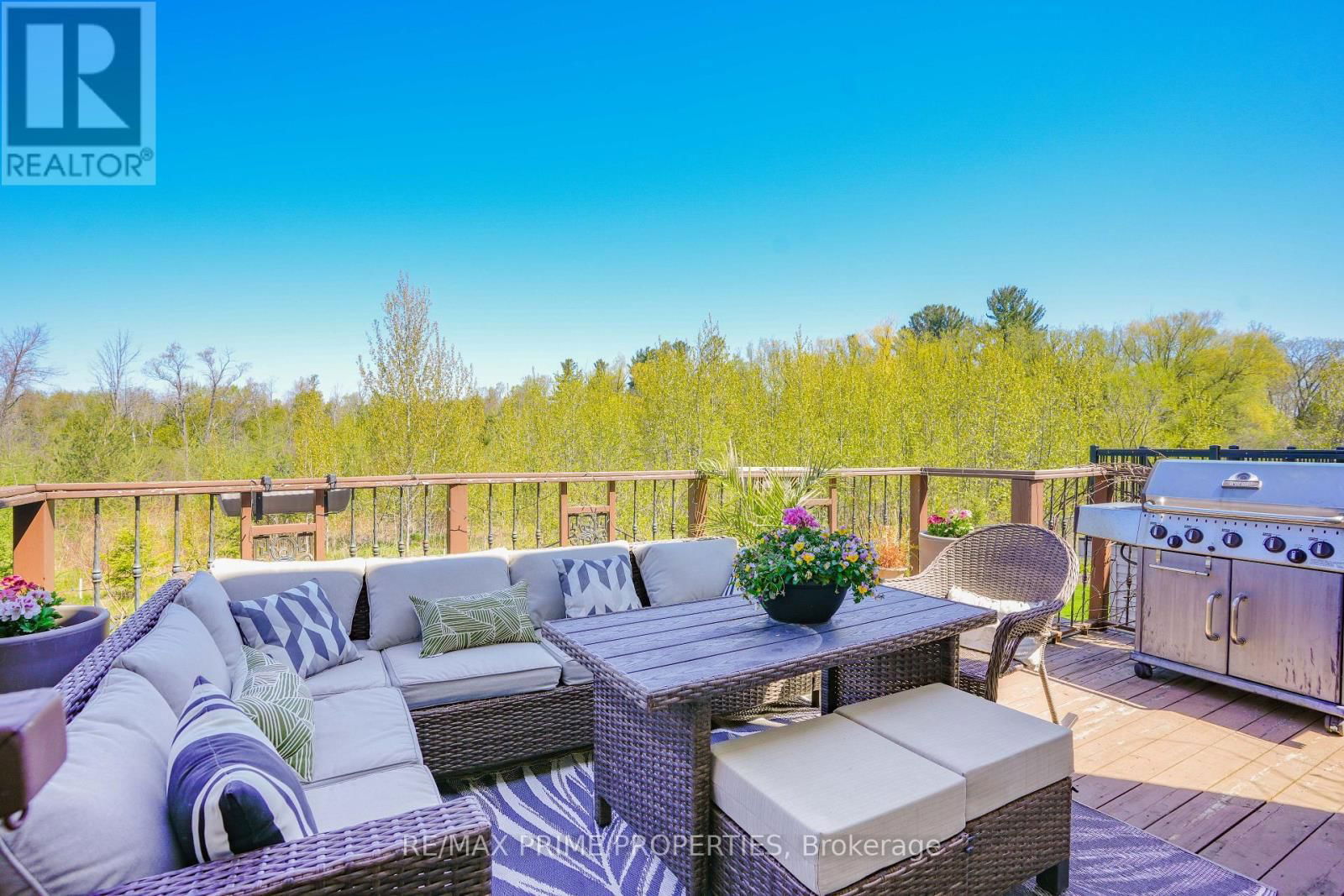 54 VITLOR DRIVE Image 44