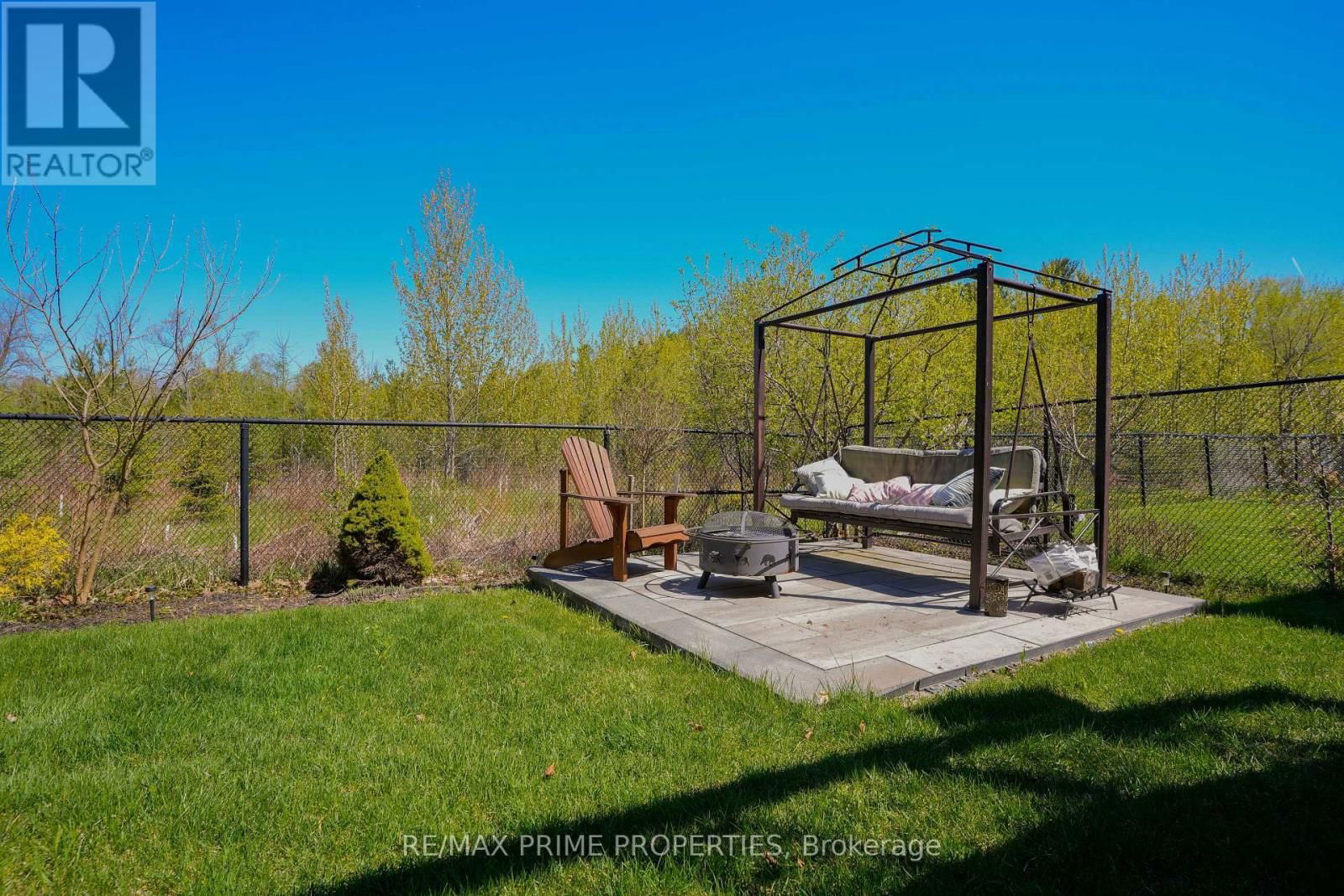 54 VITLOR DRIVE Image 46