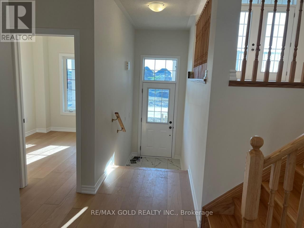 31 LAWRENCE D. PRIDHAM AVENUE Image 2