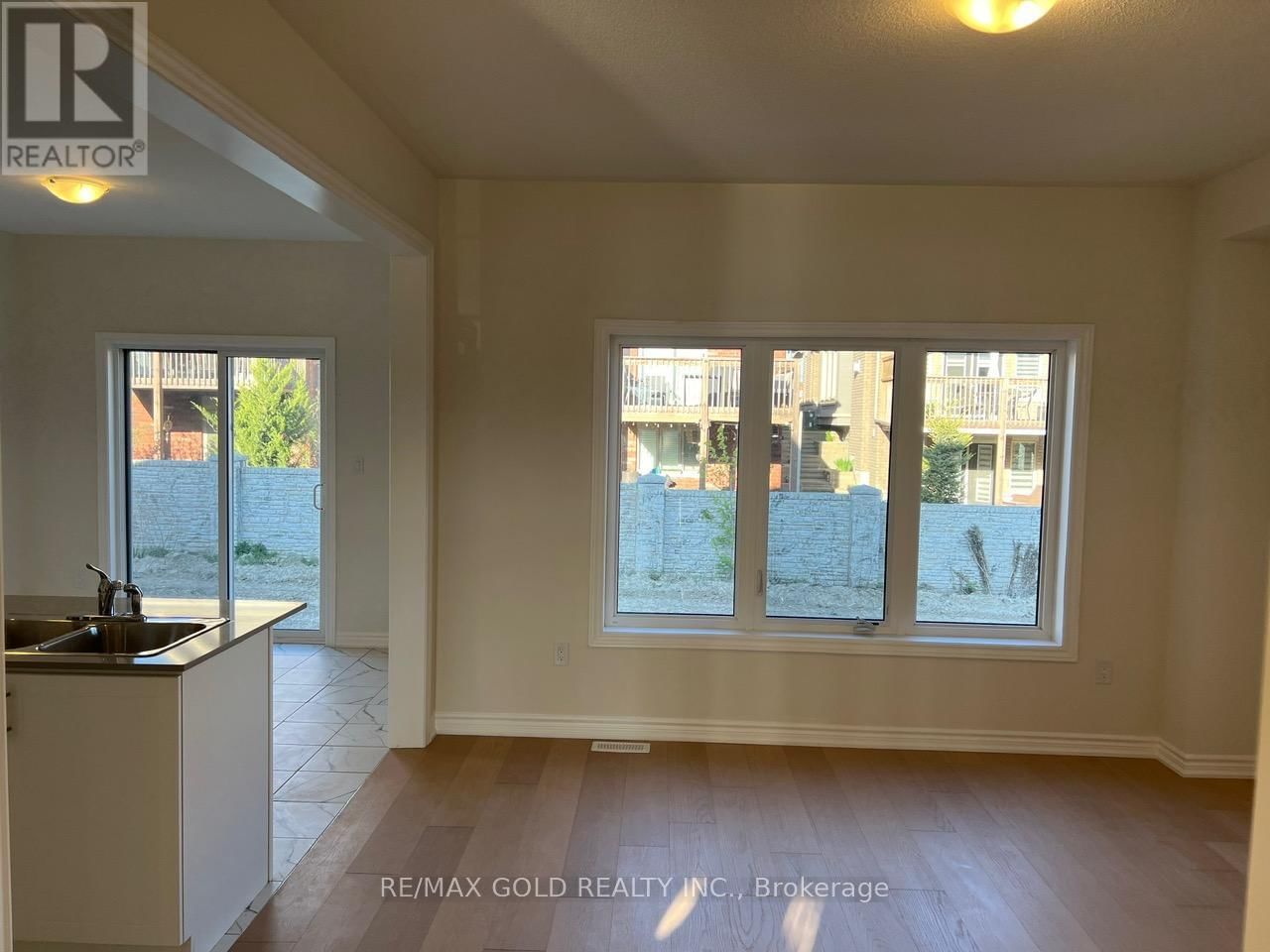 31 LAWRENCE D. PRIDHAM AVENUE Image 3