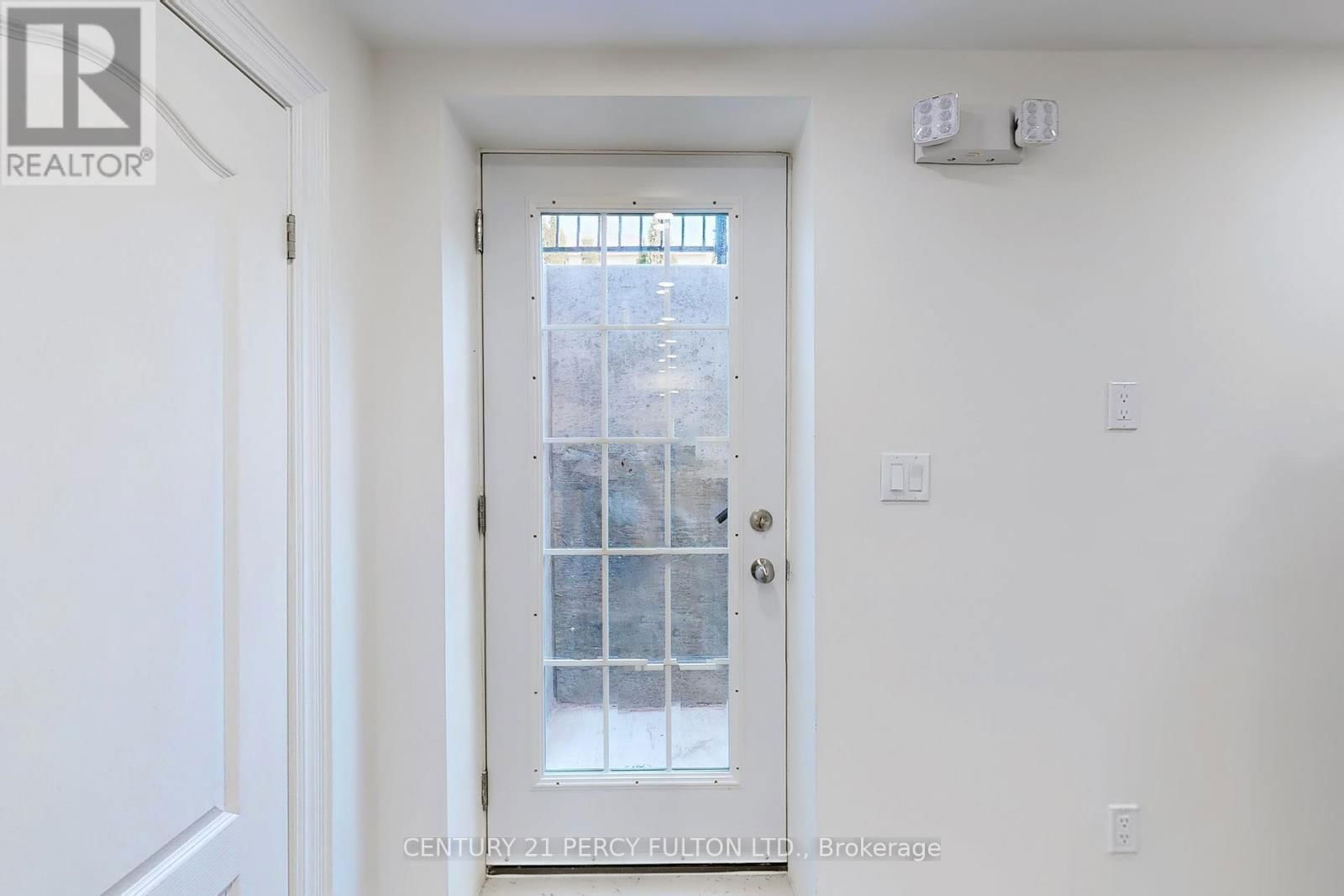 Bsmt - 47 SAPPHIRE DRIVE Image 34
