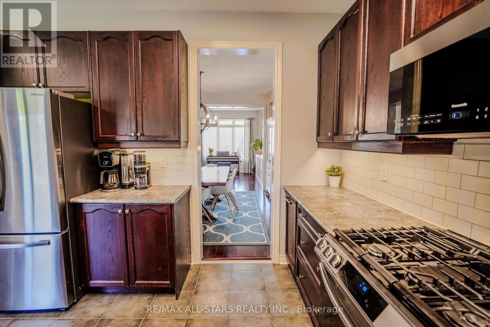 3 FURLAN COURT Image 7