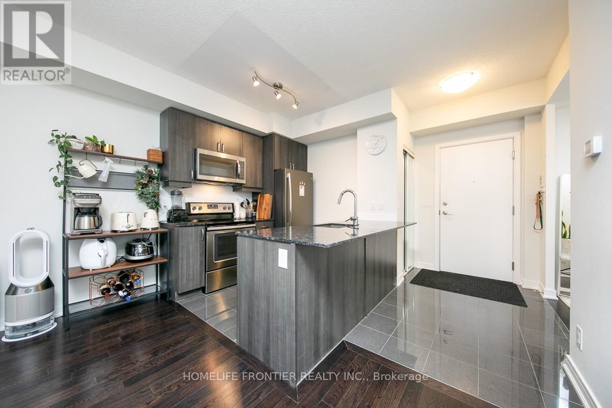 1603 - 9201 YONGE STREET Image 4