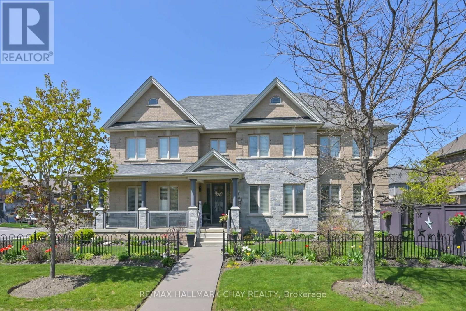 221 8TH AVENUE Image 1