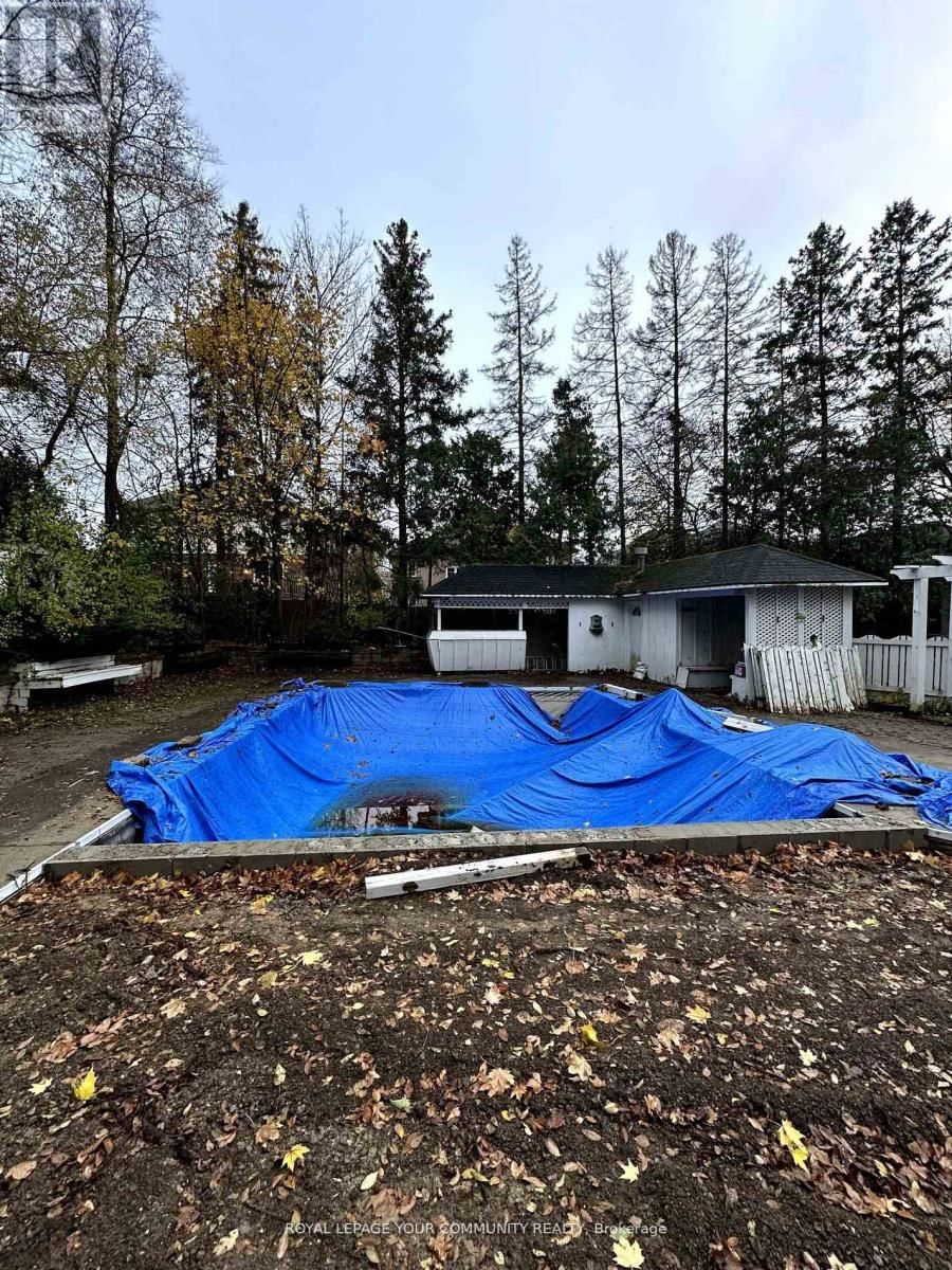 136 ARNOLD CRESCENT Image 25