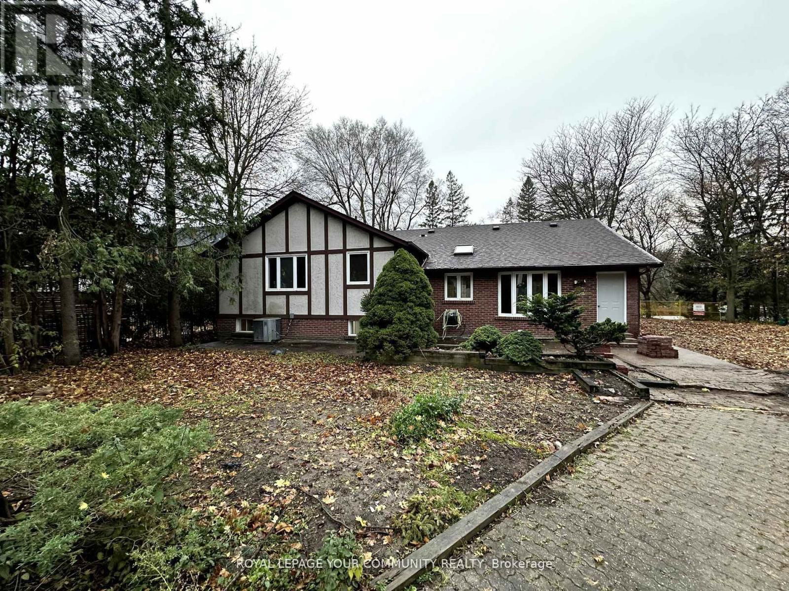 136 ARNOLD CRESCENT Image 6