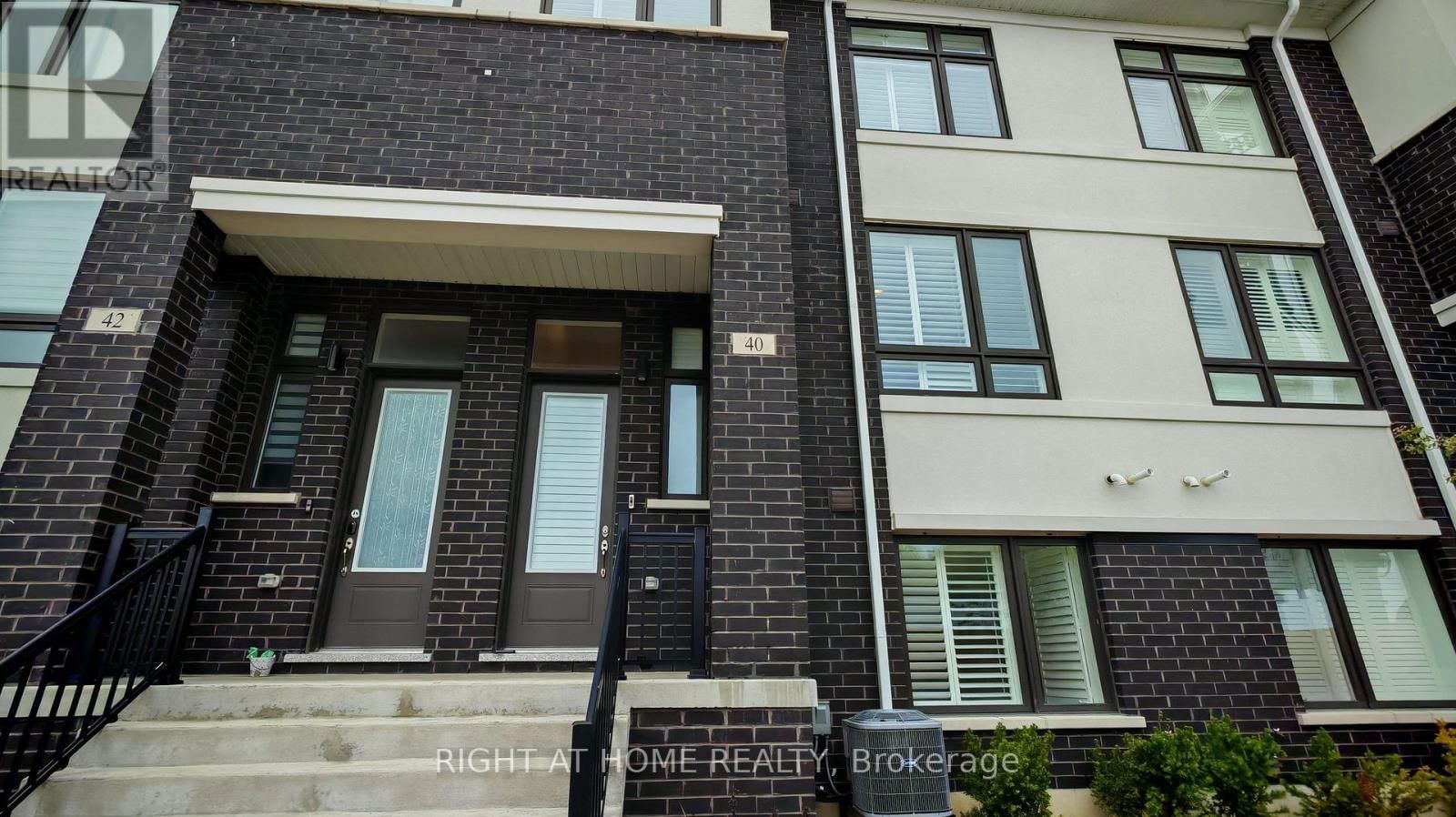 40 JAMES NOBLE LANE Image 1