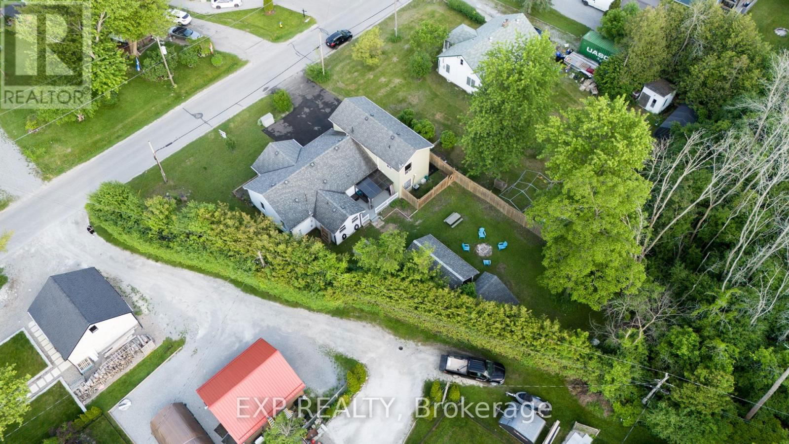 27182 CIVIC CENTRE ROAD Image 38