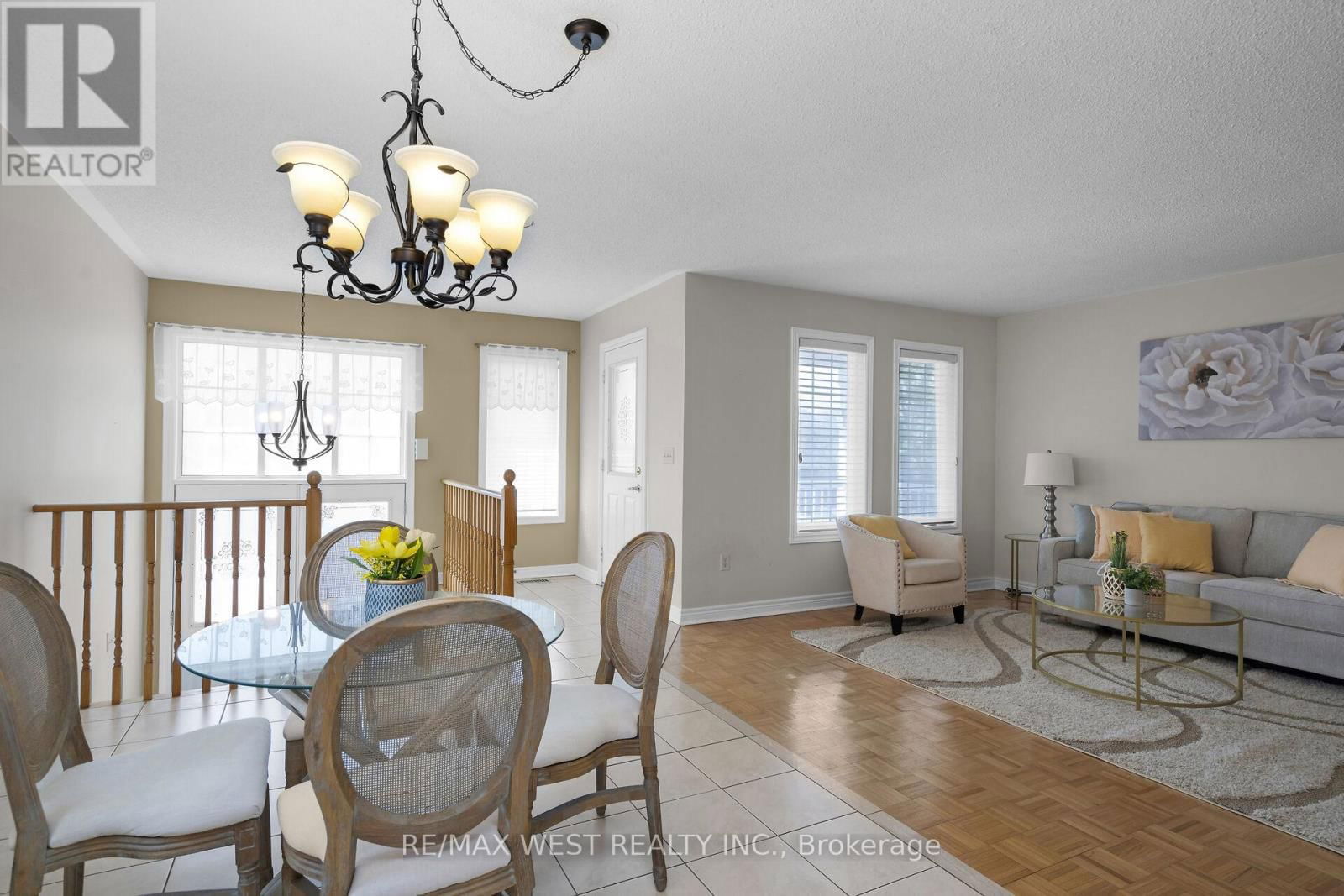 362 AVRO ROAD Image 13