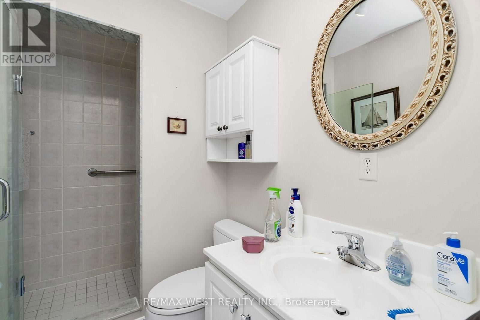 362 AVRO ROAD Image 28