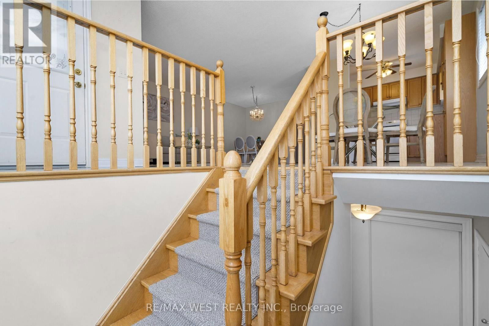 362 AVRO ROAD Image 5