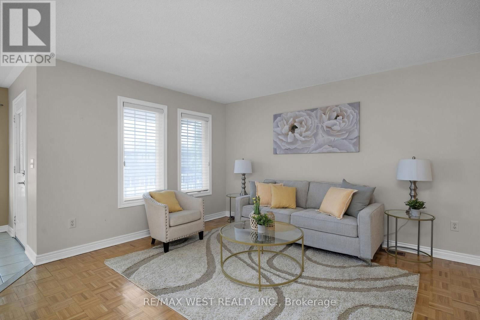 362 AVRO ROAD Image 8