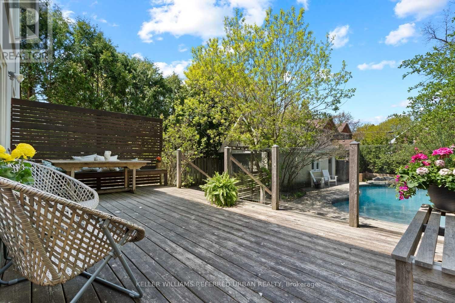 72 CONNAUGHT AVENUE Image 36