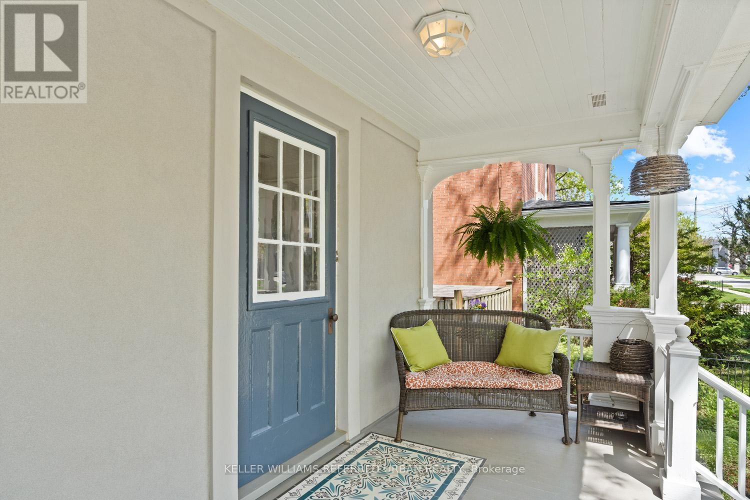 72 CONNAUGHT AVENUE Image 43