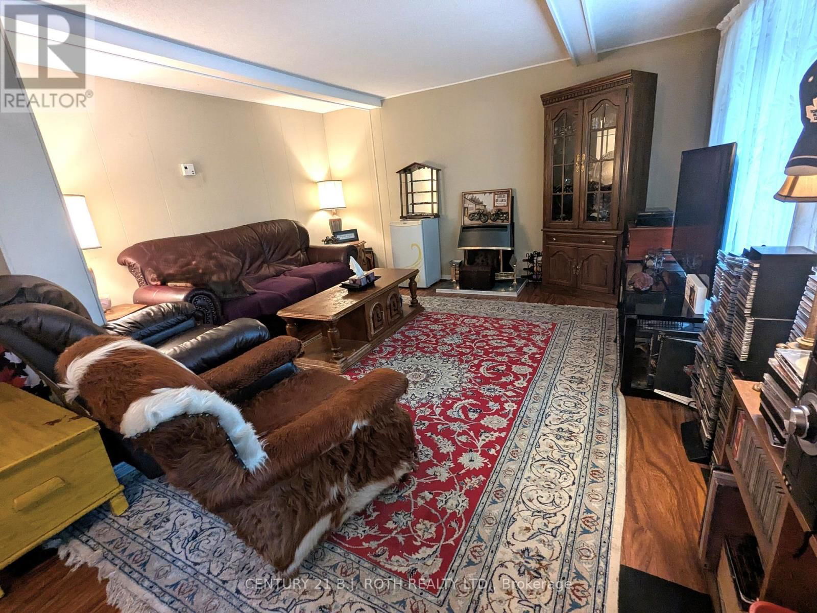 66 LINDEN LANE Image 15