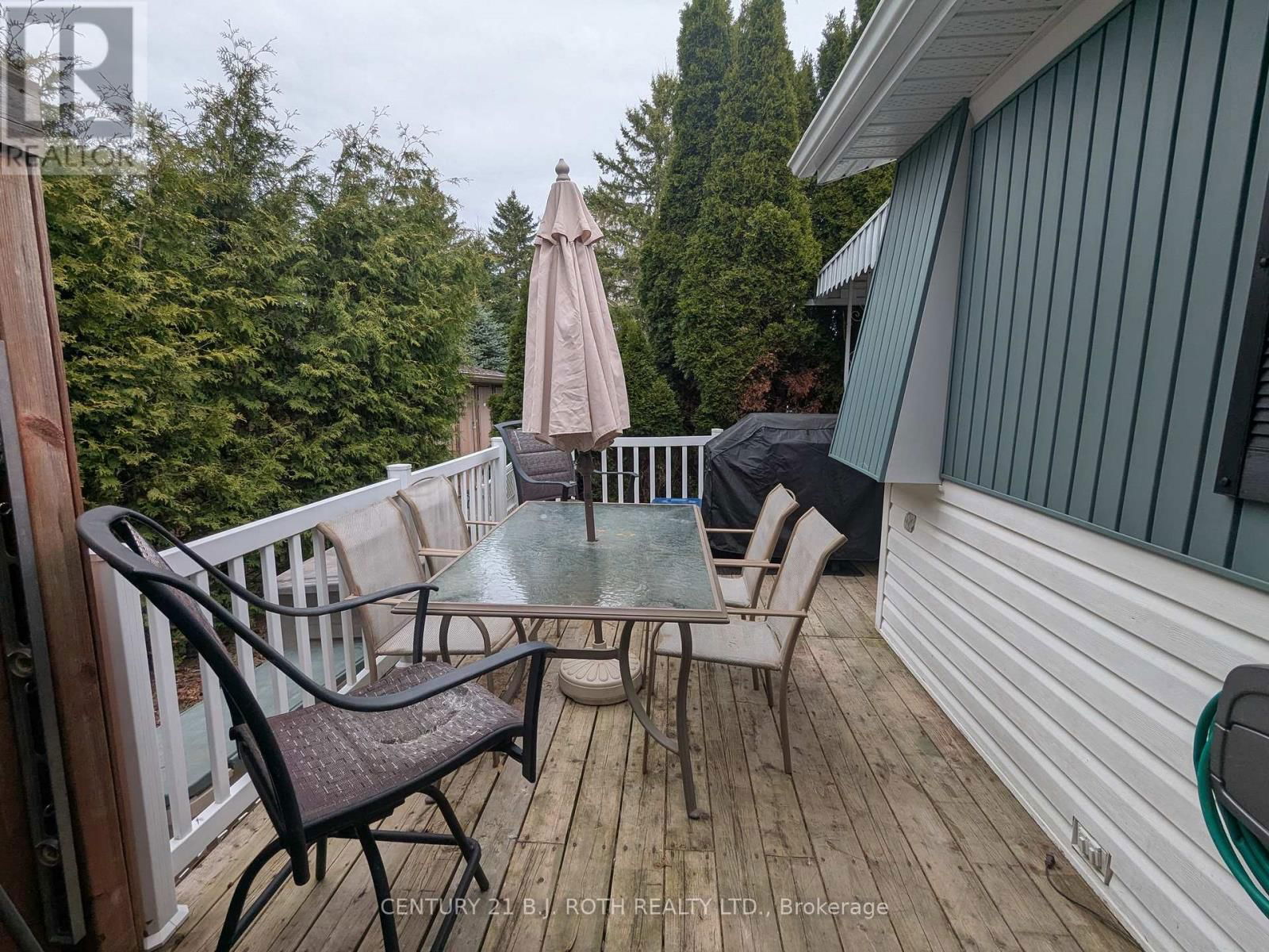 66 LINDEN LANE Image 9