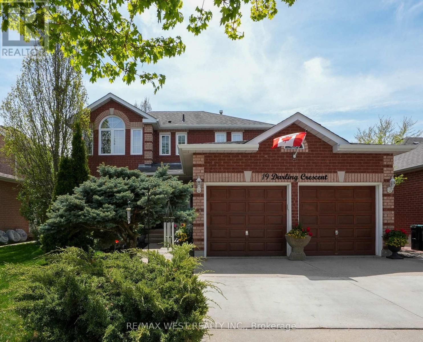 Primary Property View