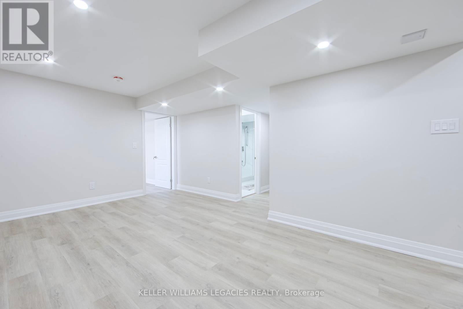 12 MIDVALE HEIGHTS LANE Image 12