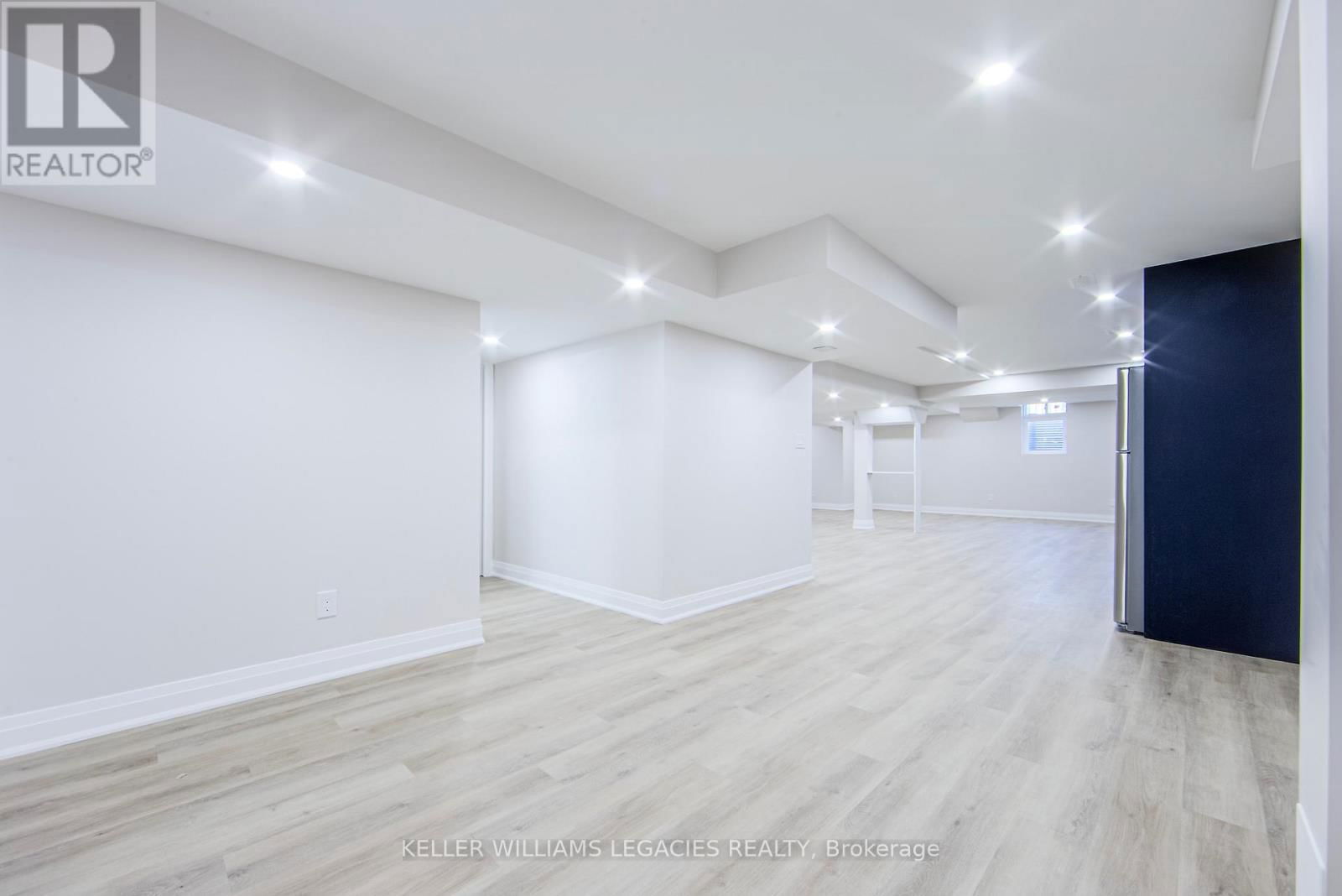 12 MIDVALE HEIGHTS LANE Image 14