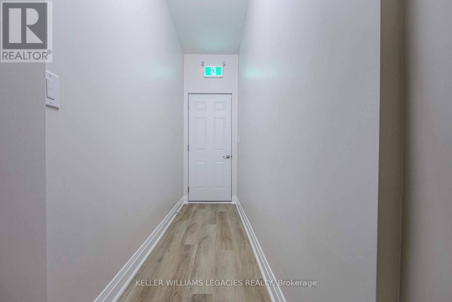 12 MIDVALE HEIGHTS LANE Image 3