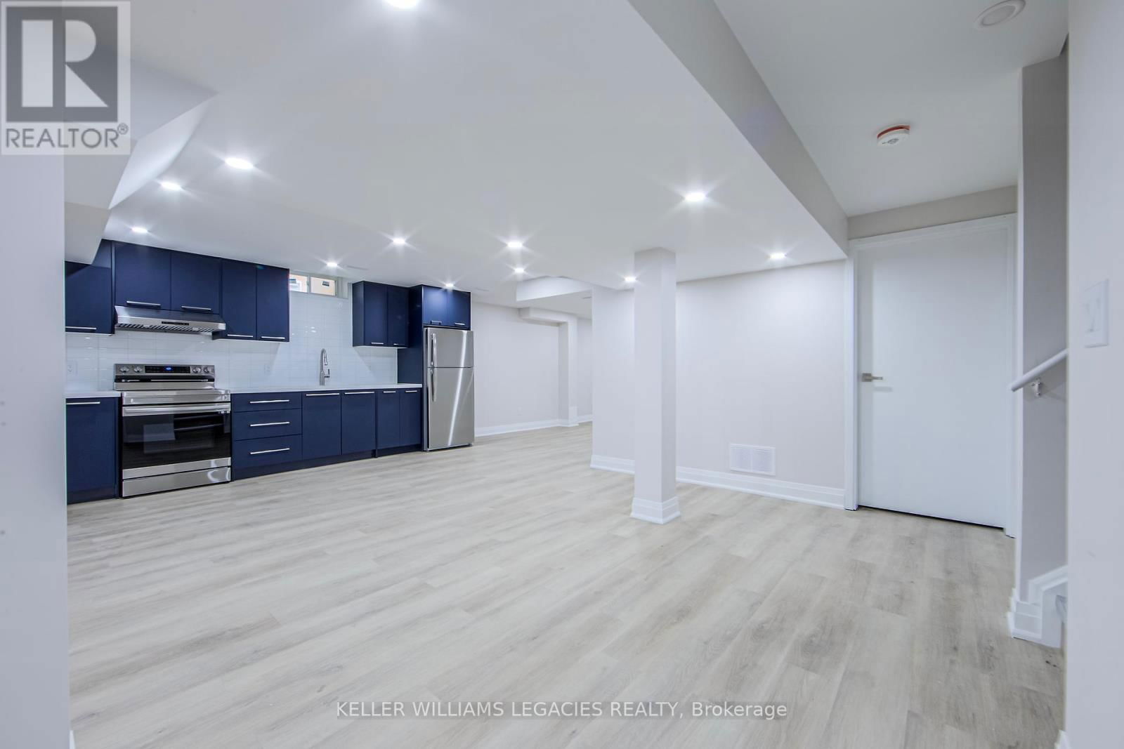 12 MIDVALE HEIGHTS LANE Image 6