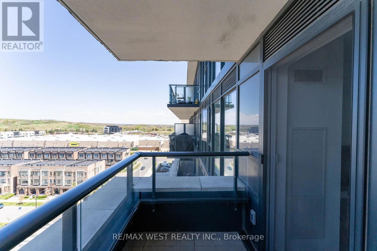 924 - 100 EAGLE ROCK WAY Image 17