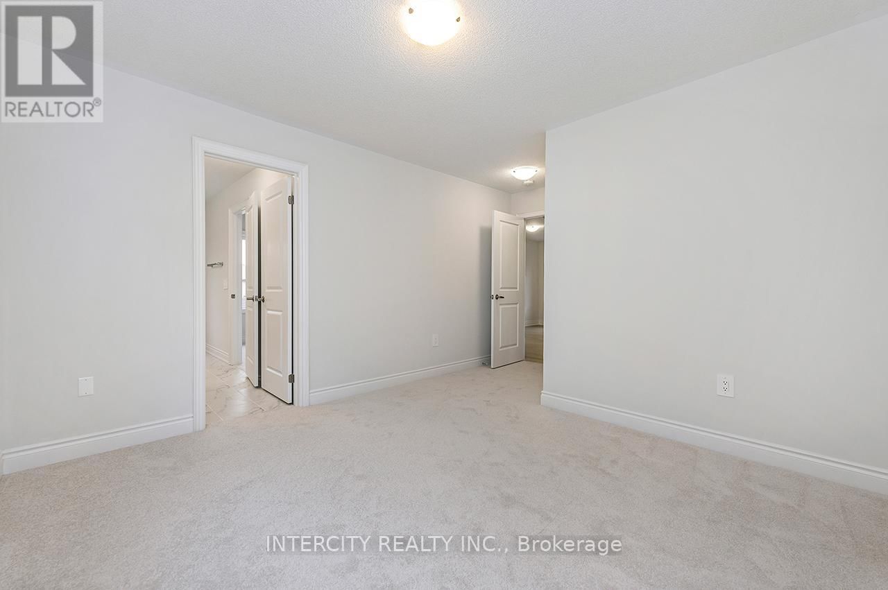 51 BOSTOCK DRIVE Image 36