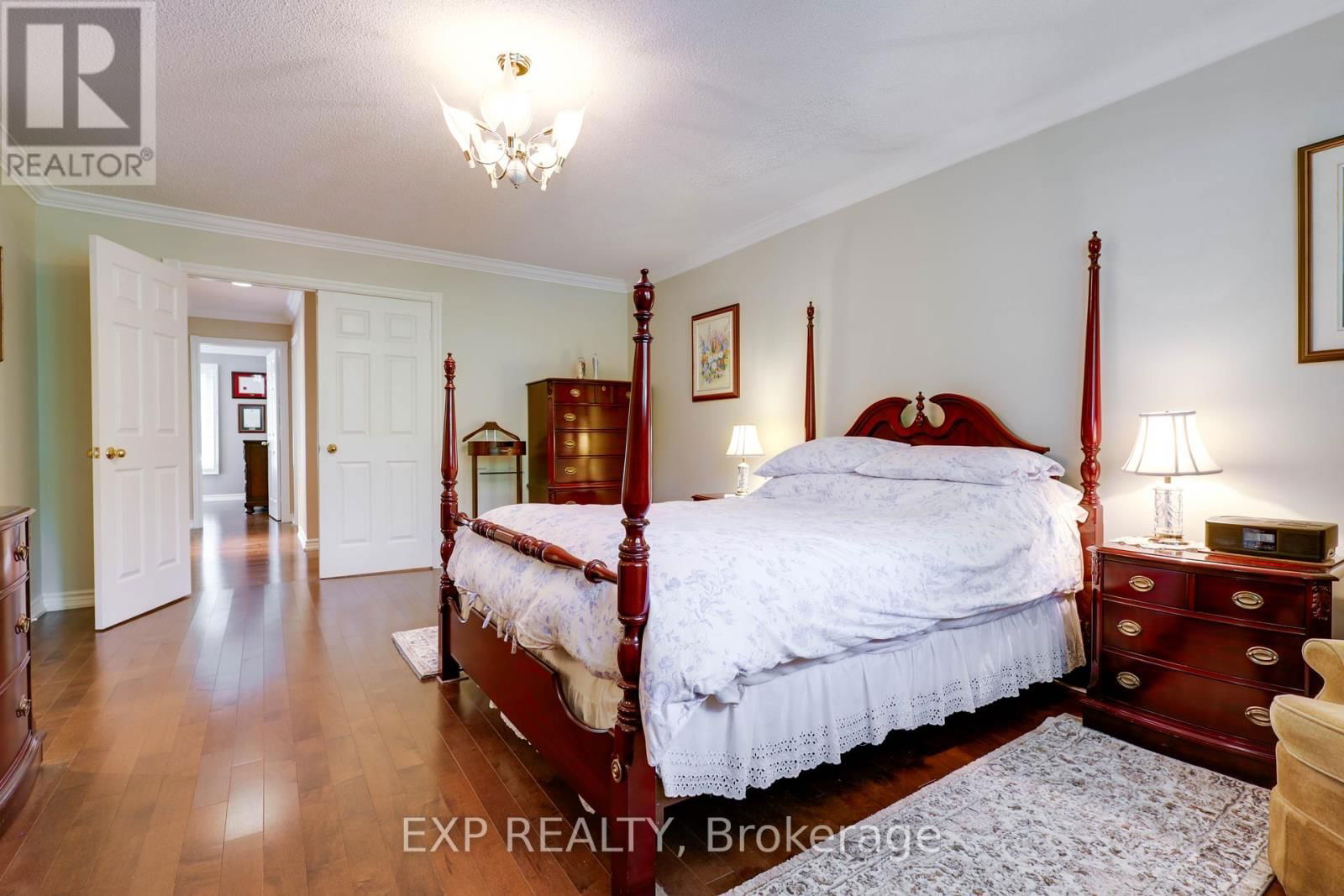 287 BURNS BOULEVARD Image 15