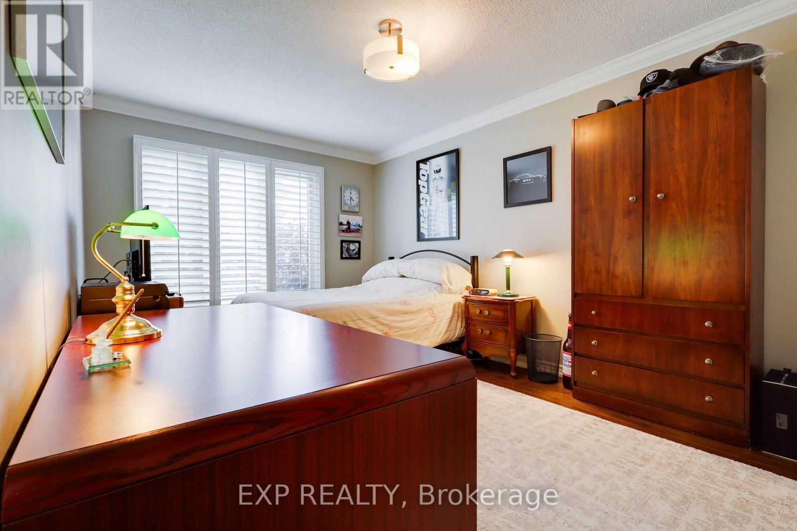 287 BURNS BOULEVARD Image 24