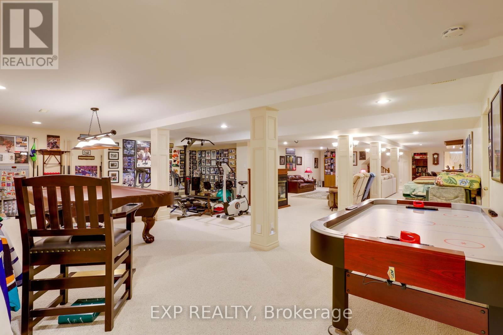287 BURNS BOULEVARD Image 28