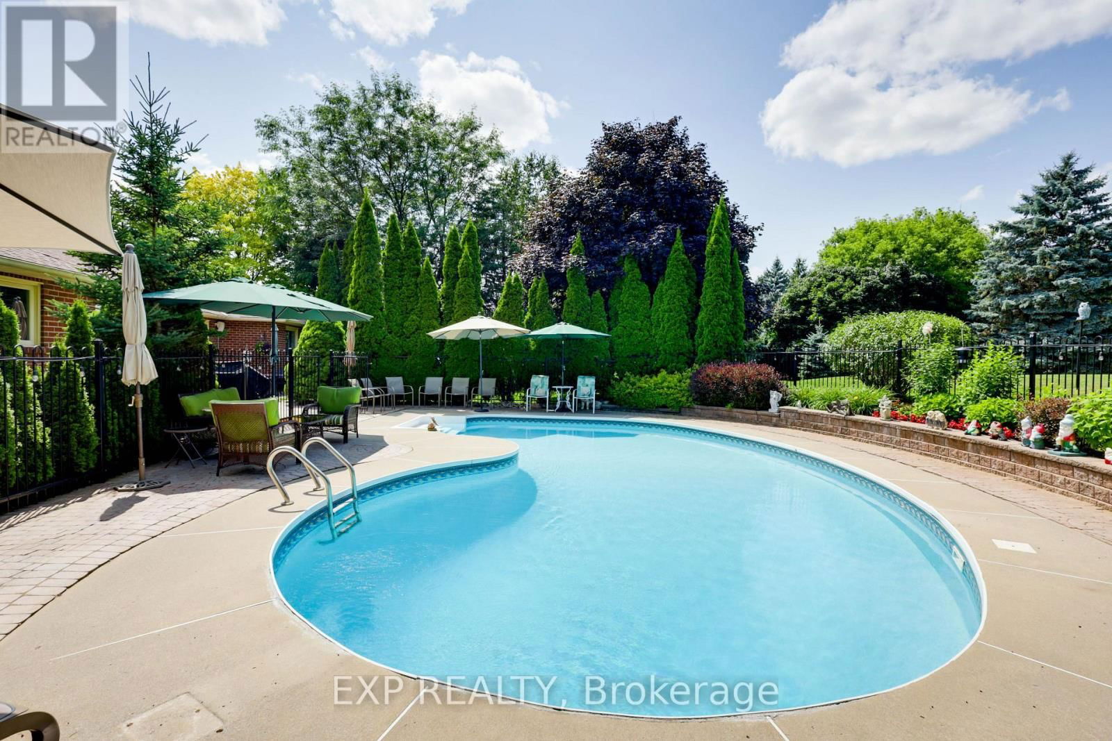 287 BURNS BOULEVARD Image 37
