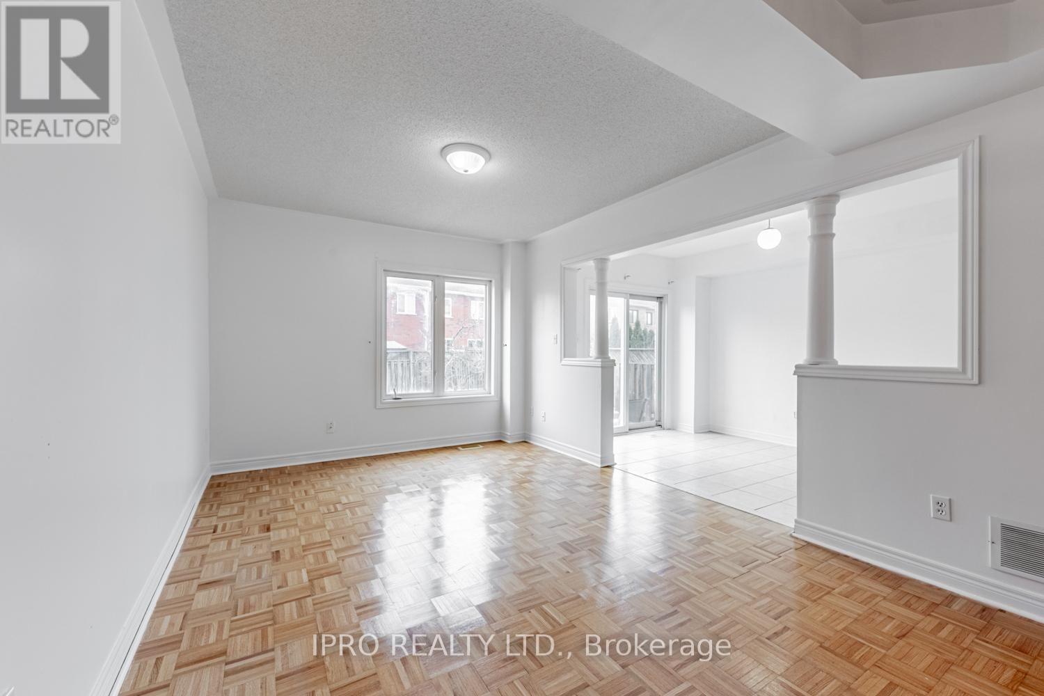 124 CASABEL DRIVE Image 11