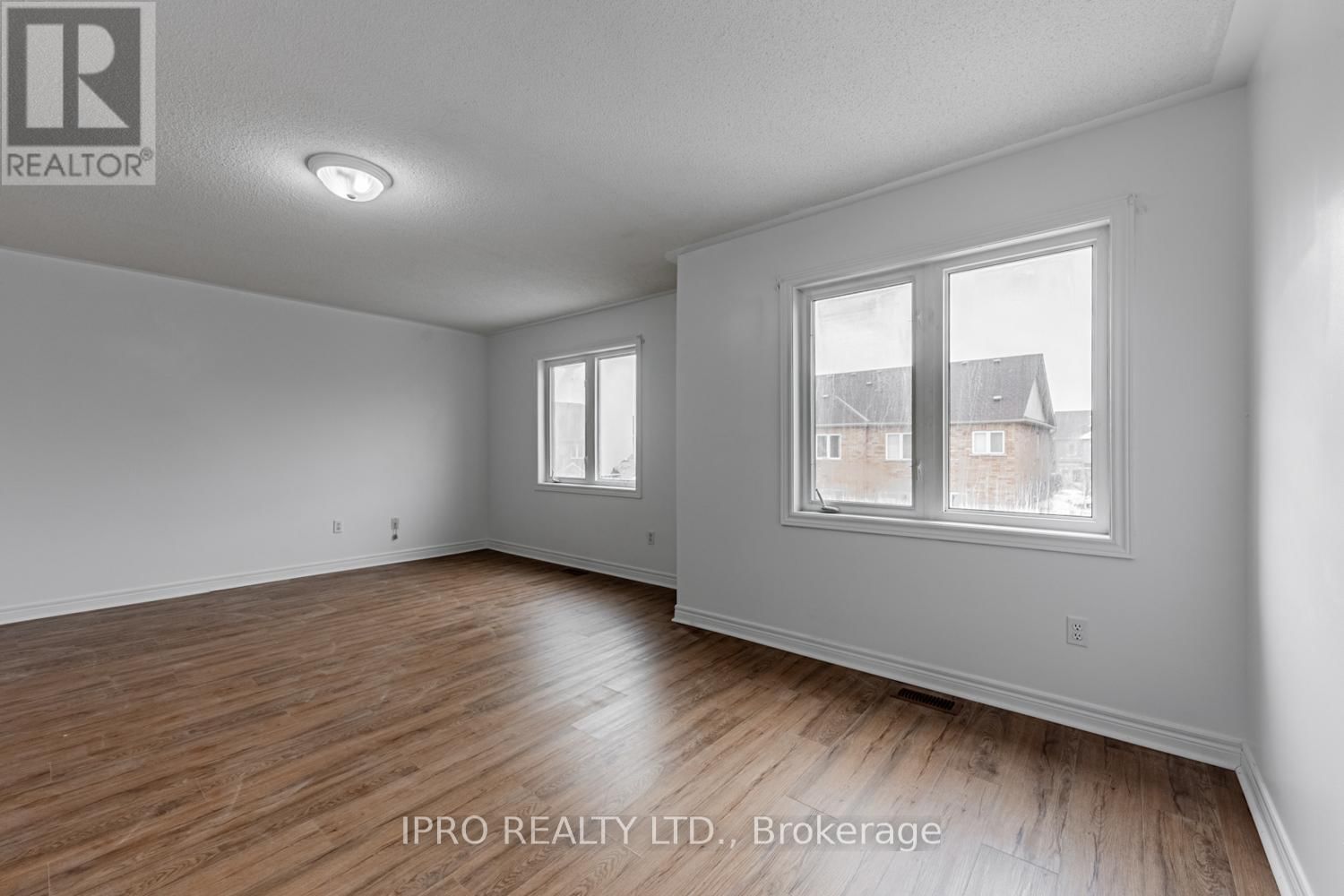 124 CASABEL DRIVE Image 15