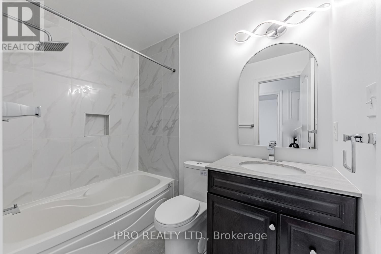 124 CASABEL DRIVE Image 22