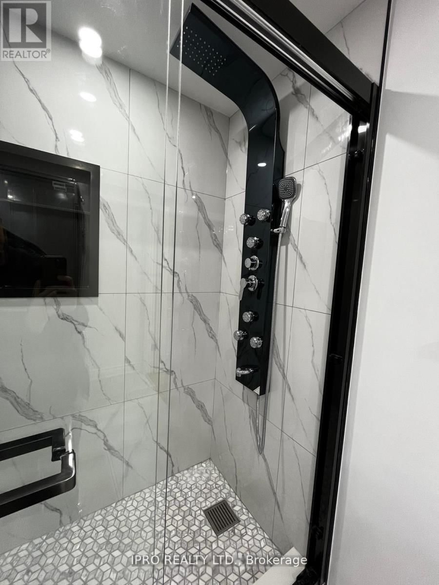 124 CASABEL DRIVE Image 29