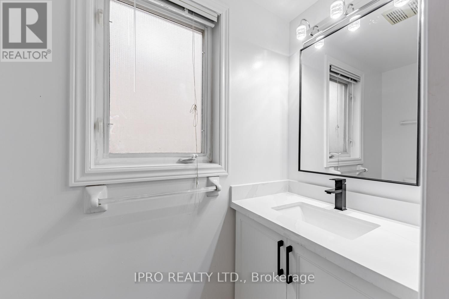 124 CASABEL DRIVE Image 6
