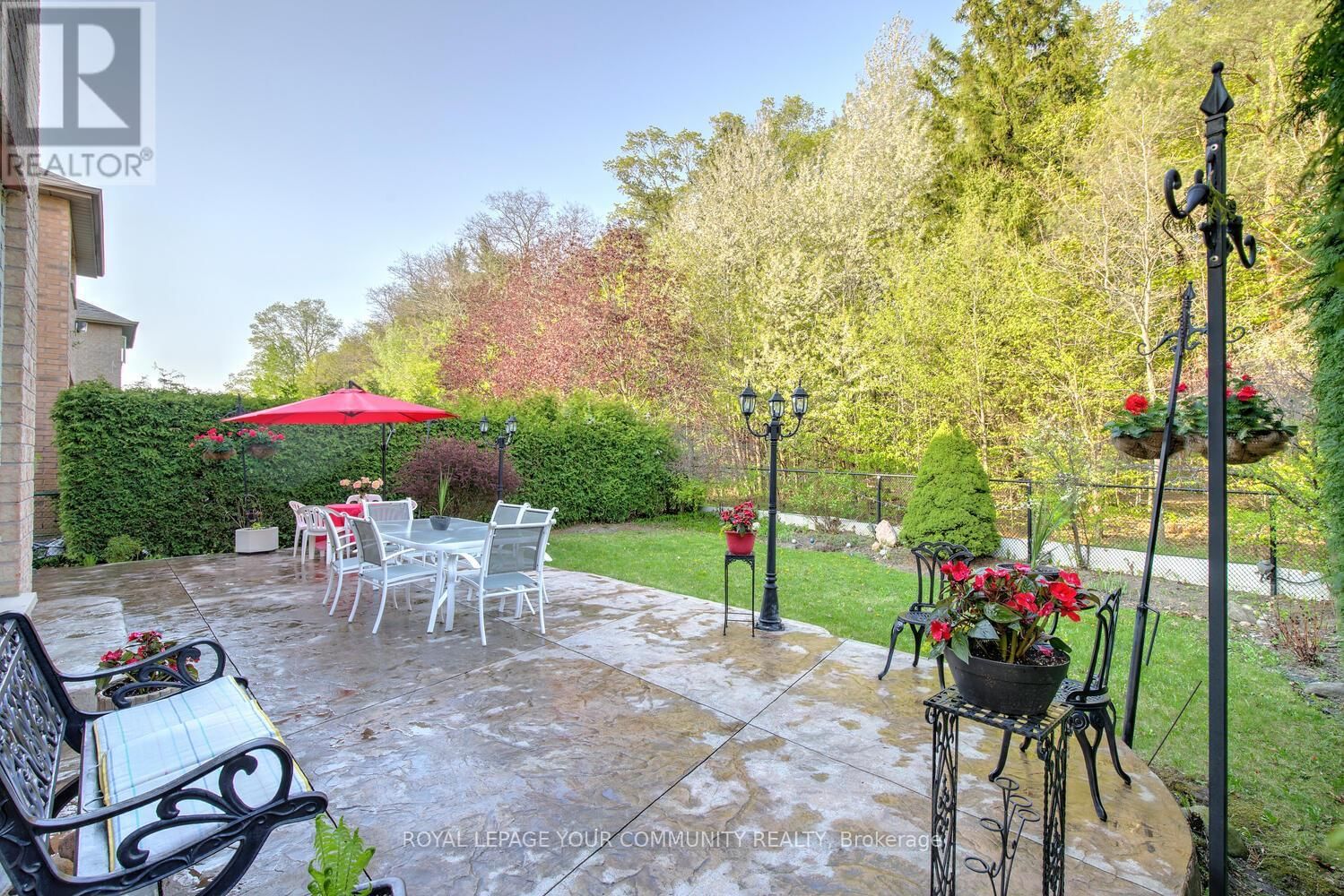 119 THORNHILL WOODS DRIVE Image 2