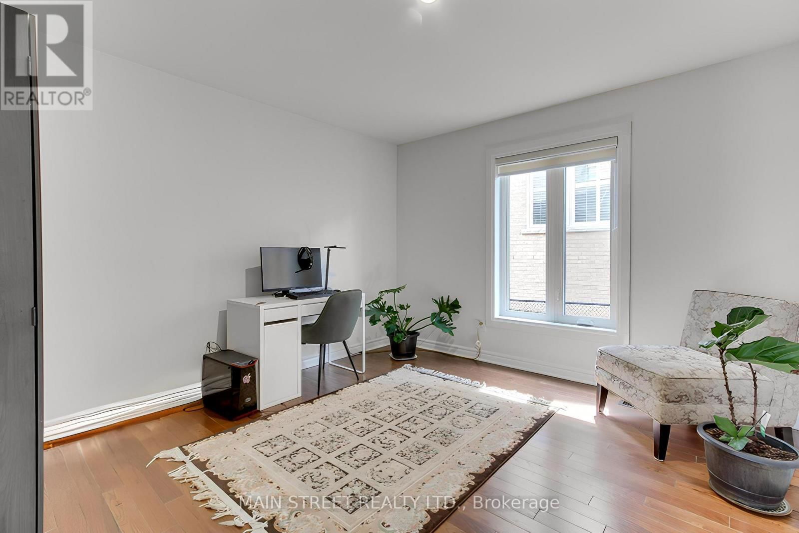 898 STONEHAVEN AVENUE Image 20