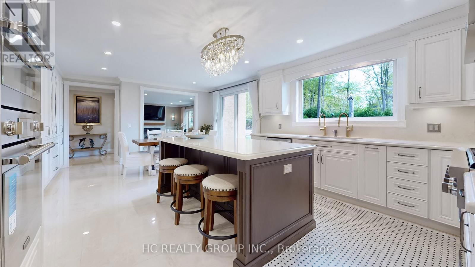 2 GLENRIDGE DRIVE Image 14